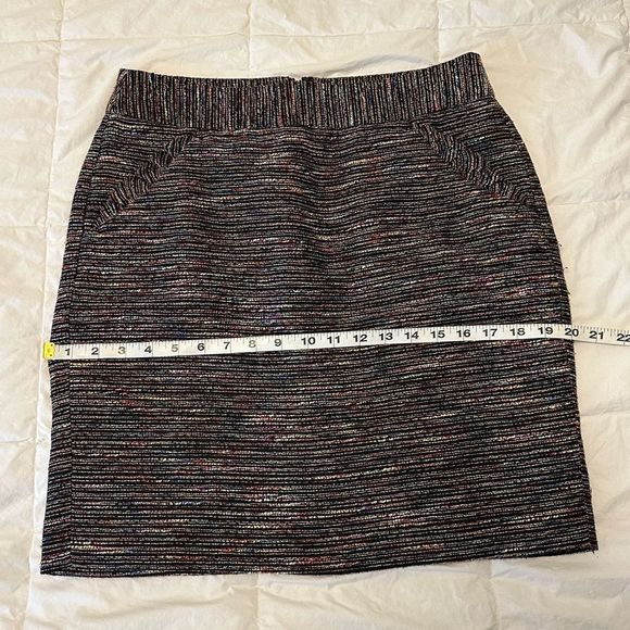Loft multi colored mini pencil skirt size 6. Black with rainbow striped mini - Picture 6 of 10